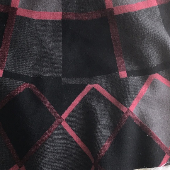 Olivia & Grace black grey red plaid flip skirt L Valentines Day - Picture 5 of 9